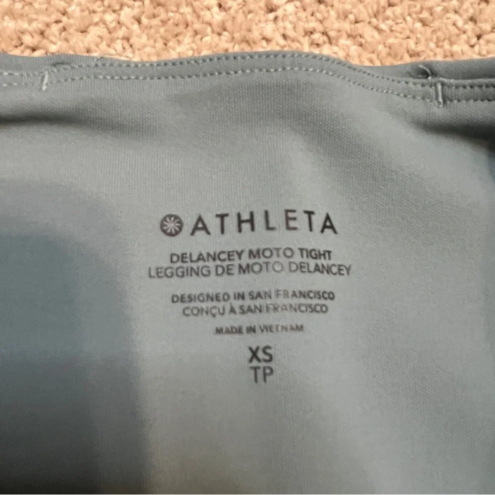 Women’s XS Athleta Delancey Moto Tight Leggings